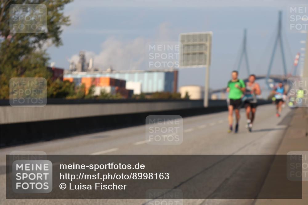 03.10.2025 - Köhlbrandbrückenlauf Luisa Fischer http://msf.ph/oto/8998163 03.10.2025 10:38:31 Position 3  meine-sportfotos.de