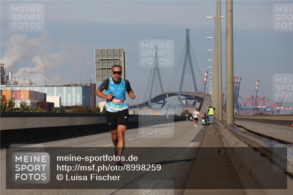 03.10.2025 - Köhlbrandbrückenlauf Luisa Fischer http://msf.ph/oto/8998259 03.10.2025 10:38:42 Position 3 1541 meine-sportfotos.de