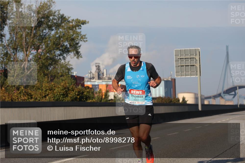 03.10.2025 - Köhlbrandbrückenlauf Luisa Fischer http://msf.ph/oto/8998278 03.10.2025 10:38:44 Position 3 1041 meine-sportfotos.de