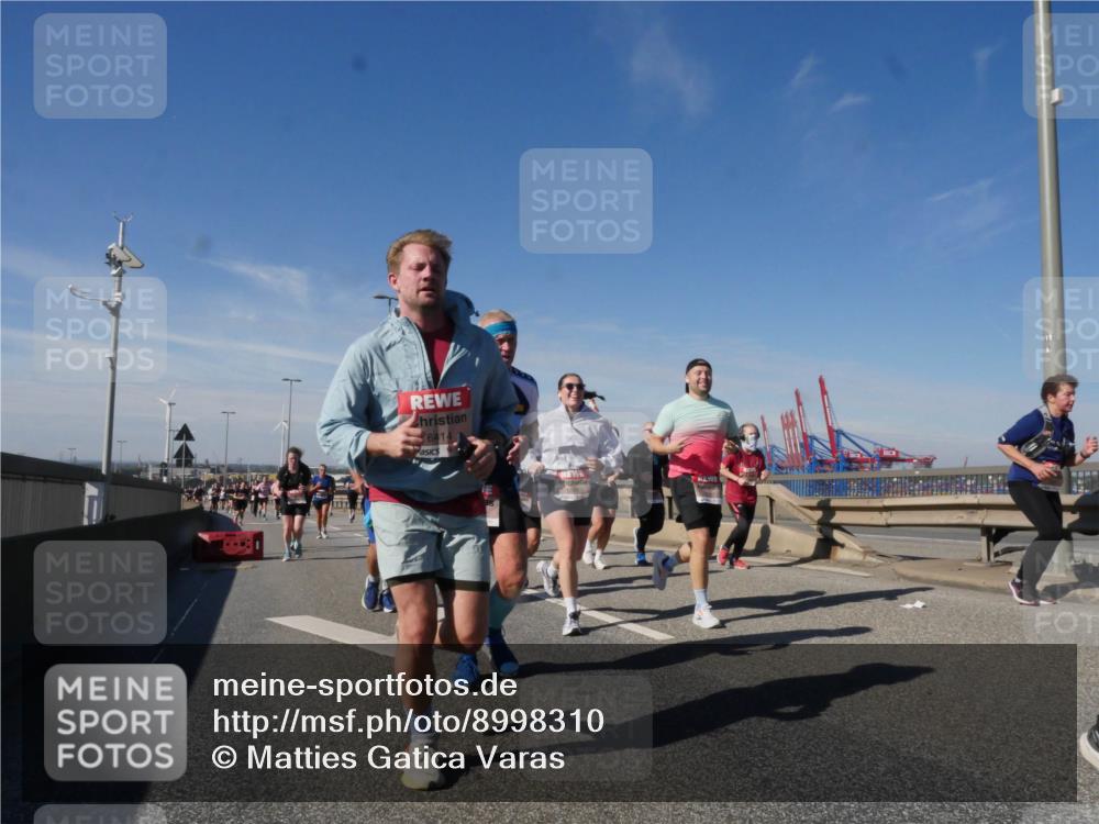 03.10.2025 - Köhlbrandbrückenlauf Matties Gatica Varas http://msf.ph/oto/8998310 03.10.2025 12:50:19 Position 2 6414 meine-sportfotos.de