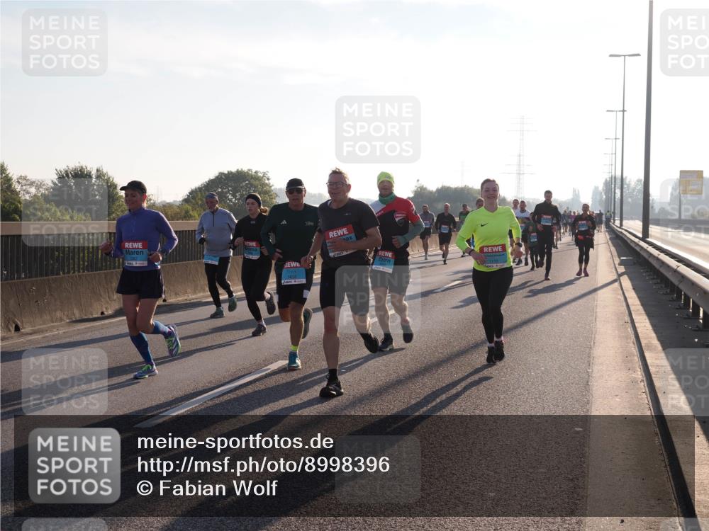 03.10.2025 - Köhlbrandbrückenlauf Fabian Wolf http://msf.ph/oto/8998396 03.10.2025 09:15:47 Position 3 5, 1119 meine-sportfotos.de