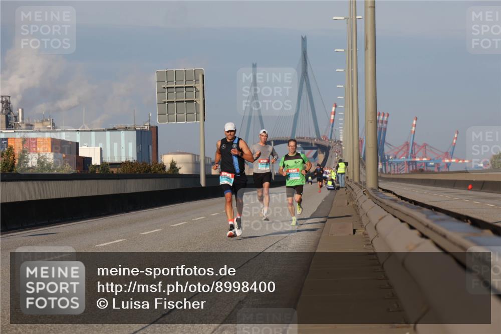 03.10.2025 - Köhlbrandbrückenlauf Luisa Fischer http://msf.ph/oto/8998400 03.10.2025 10:39:10 Position 3  meine-sportfotos.de