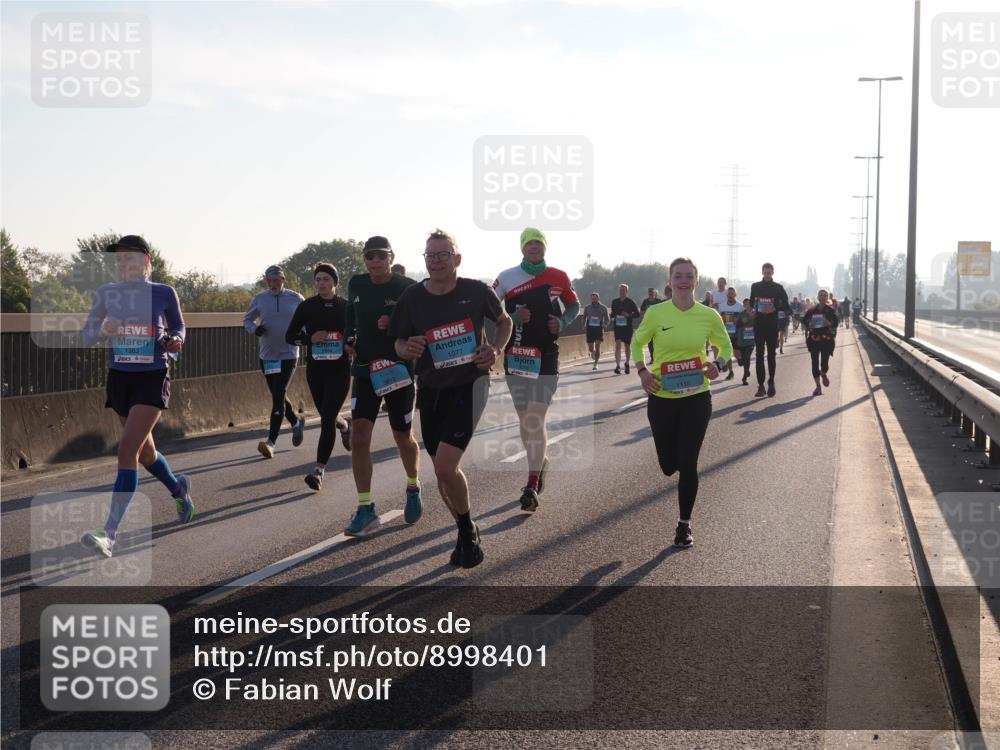 03.10.2025 - Köhlbrandbrückenlauf Fabian Wolf http://msf.ph/oto/8998401 03.10.2025 09:15:48 Position 3 1383, 1077, 1110 meine-sportfotos.de
