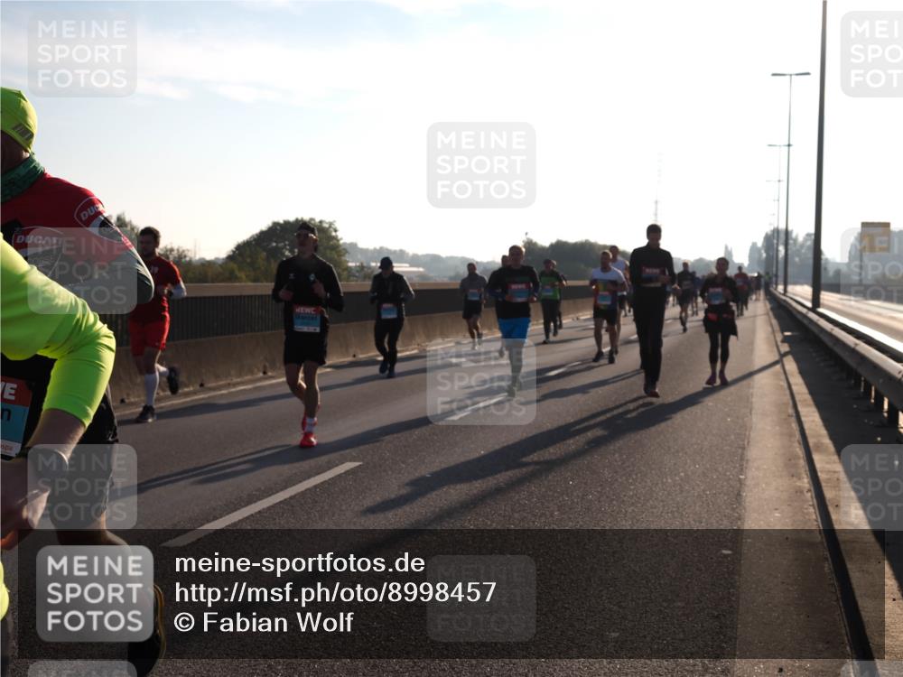 03.10.2025 - Köhlbrandbrückenlauf Fabian Wolf http://msf.ph/oto/8998457 03.10.2025 09:15:50 Position 3  meine-sportfotos.de