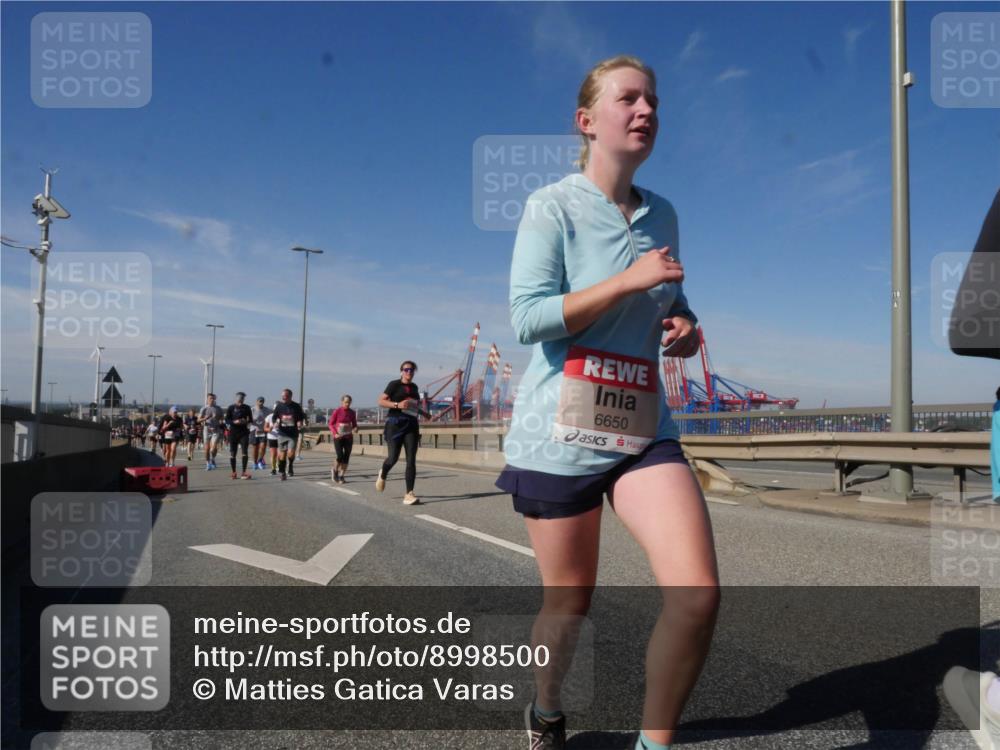 03.10.2025 - Köhlbrandbrückenlauf Matties Gatica Varas http://msf.ph/oto/8998500 03.10.2025 12:50:40 Position 2 6650 meine-sportfotos.de