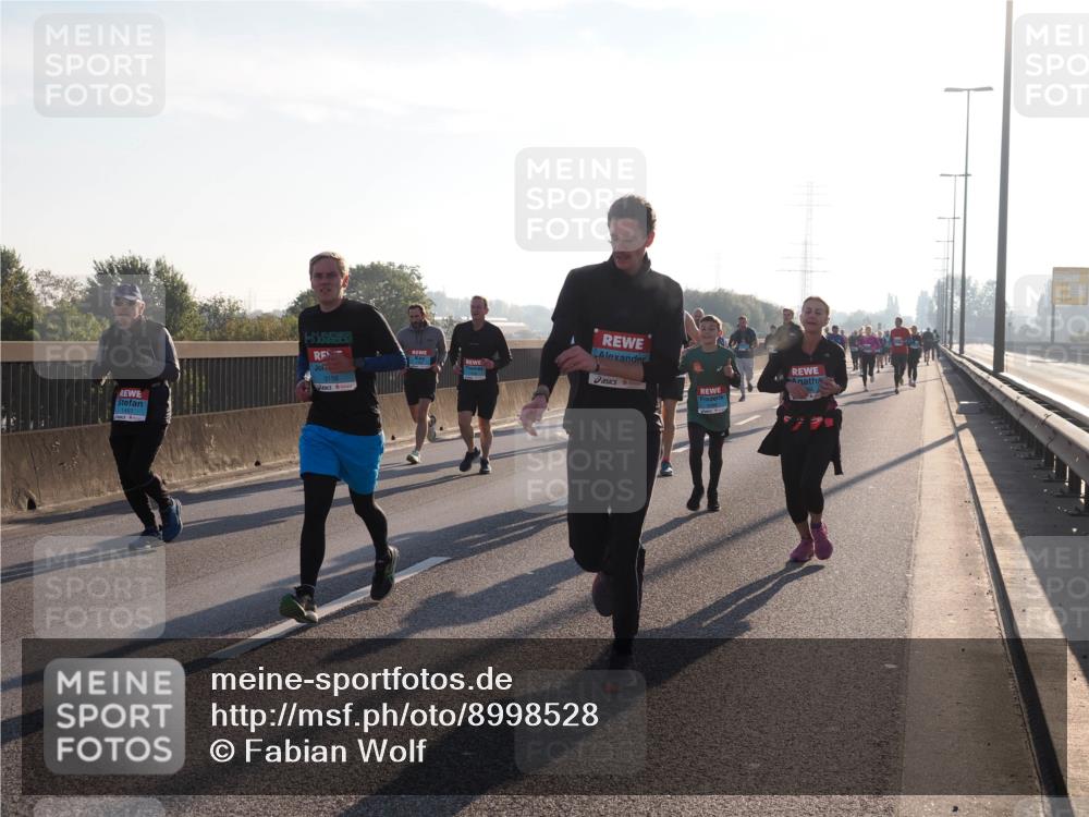 03.10.2025 - Köhlbrandbrückenlauf Fabian Wolf http://msf.ph/oto/8998528 03.10.2025 09:15:52 Position 3 1457, 3156 meine-sportfotos.de