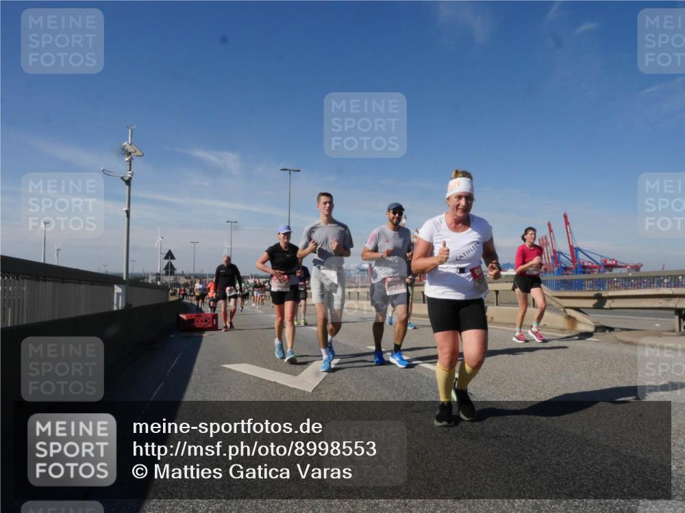 03.10.2025 - Köhlbrandbrückenlauf Matties Gatica Varas http://msf.ph/oto/8998553 03.10.2025 12:50:47 Position 2  meine-sportfotos.de