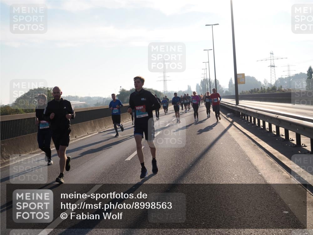 03.10.2025 - Köhlbrandbrückenlauf Fabian Wolf http://msf.ph/oto/8998563 03.10.2025 09:15:56 Position 3  meine-sportfotos.de