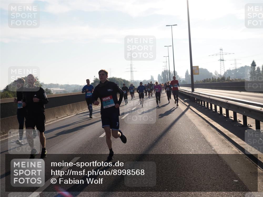 03.10.2025 - Köhlbrandbrückenlauf Fabian Wolf http://msf.ph/oto/8998568 03.10.2025 09:15:56 Position 3 3143 meine-sportfotos.de