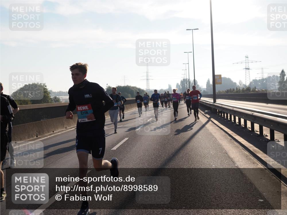 03.10.2025 - Köhlbrandbrückenlauf Fabian Wolf http://msf.ph/oto/8998589 03.10.2025 09:15:57 Position 3 314, 7 meine-sportfotos.de