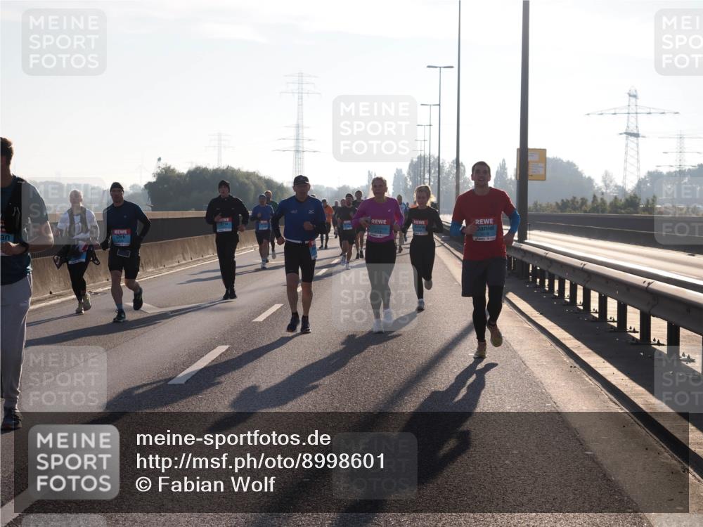 03.10.2025 - Köhlbrandbrückenlauf Fabian Wolf http://msf.ph/oto/8998601 03.10.2025 09:15:59 Position 3 3518 meine-sportfotos.de