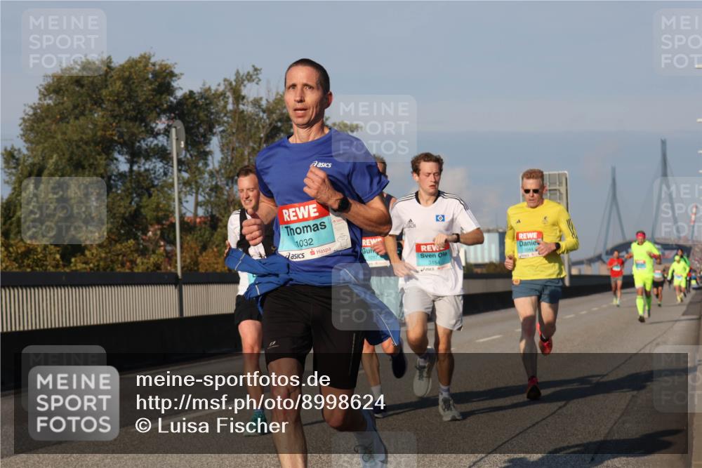 03.10.2025 - Köhlbrandbrückenlauf Luisa Fischer http://msf.ph/oto/8998624 03.10.2025 10:39:54 Position 3 1032, 1017, 3154, 1044 meine-sportfotos.de