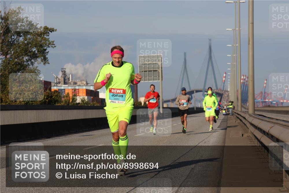 03.10.2025 - Köhlbrandbrückenlauf Luisa Fischer http://msf.ph/oto/8998694 03.10.2025 10:40:01 Position 3 3082 meine-sportfotos.de