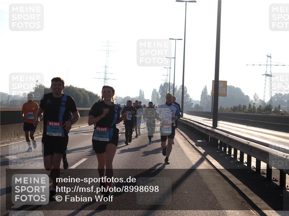 03.10.2025 - Köhlbrandbrückenlauf Fabian Wolf http://msf.ph/oto/8998698 03.10.2025 09:16:07 Position 3 3462, 3465, 1116 meine-sportfotos.de