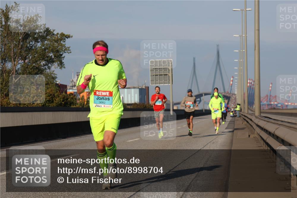 03.10.2025 - Köhlbrandbrückenlauf Luisa Fischer http://msf.ph/oto/8998704 03.10.2025 10:40:02 Position 3 3082 meine-sportfotos.de