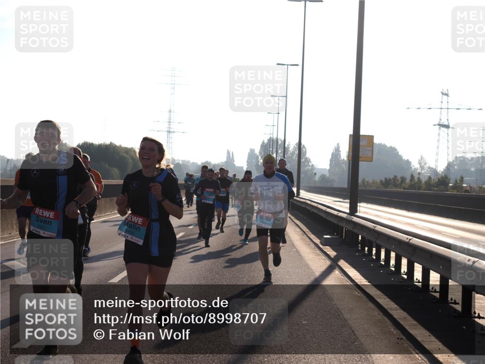 03.10.2025 - Köhlbrandbrückenlauf Fabian Wolf http://msf.ph/oto/8998707 03.10.2025 09:16:07 Position 3 3462, 3465, 41 meine-sportfotos.de
