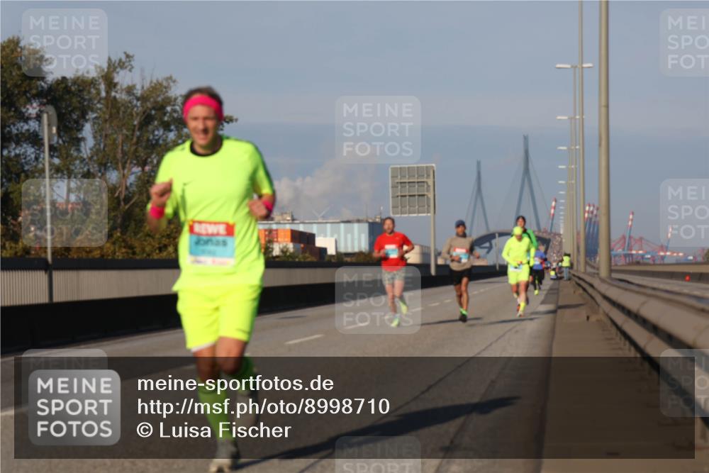 03.10.2025 - Köhlbrandbrückenlauf Luisa Fischer http://msf.ph/oto/8998710 03.10.2025 10:40:02 Position 3  meine-sportfotos.de