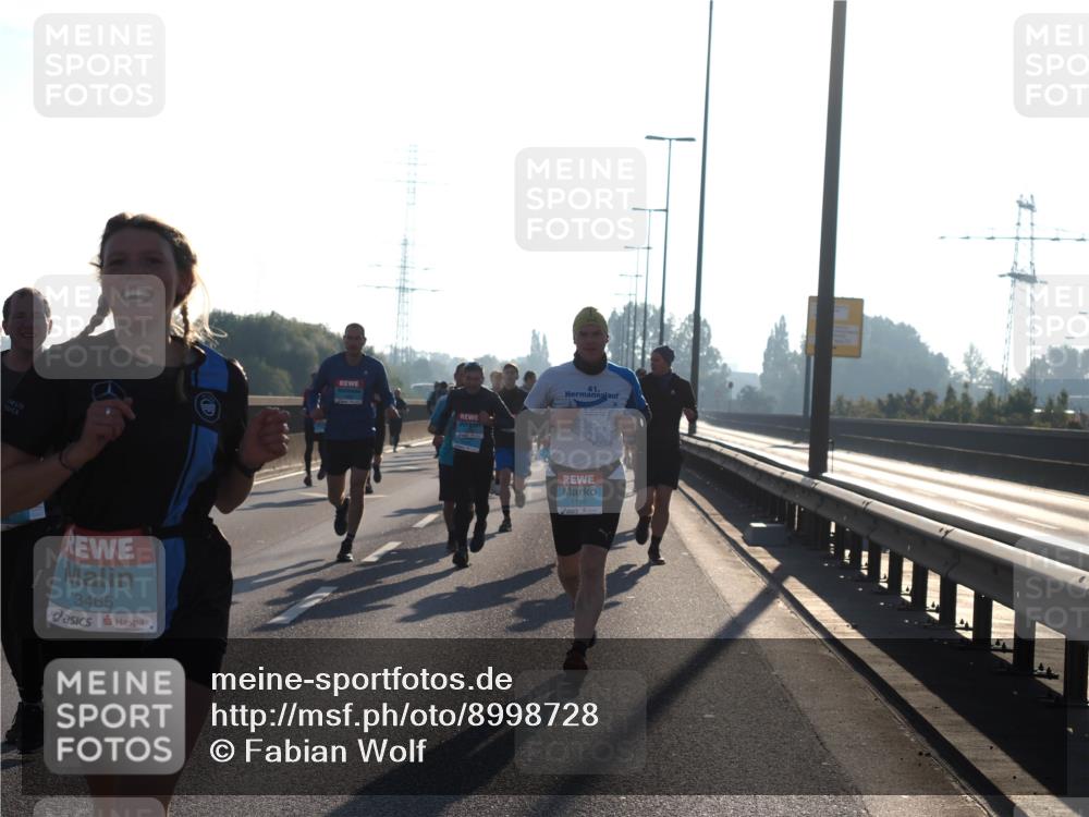 03.10.2025 - Köhlbrandbrückenlauf Fabian Wolf http://msf.ph/oto/8998728 03.10.2025 09:16:08 Position 3 3465, 41, 1116 meine-sportfotos.de