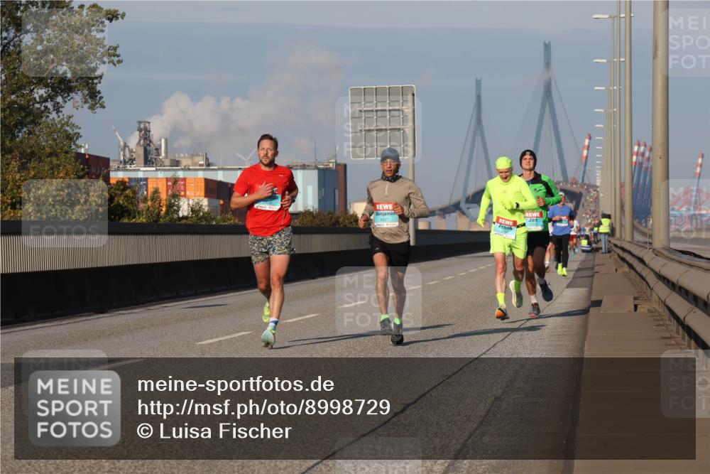 03.10.2025 - Köhlbrandbrückenlauf Luisa Fischer http://msf.ph/oto/8998729 03.10.2025 10:40:04 Position 3 1007 meine-sportfotos.de