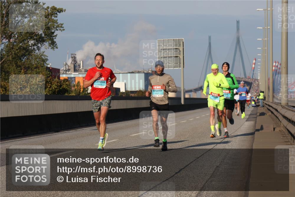 03.10.2025 - Köhlbrandbrückenlauf Luisa Fischer http://msf.ph/oto/8998736 03.10.2025 10:40:05 Position 3 2402, 1007 meine-sportfotos.de