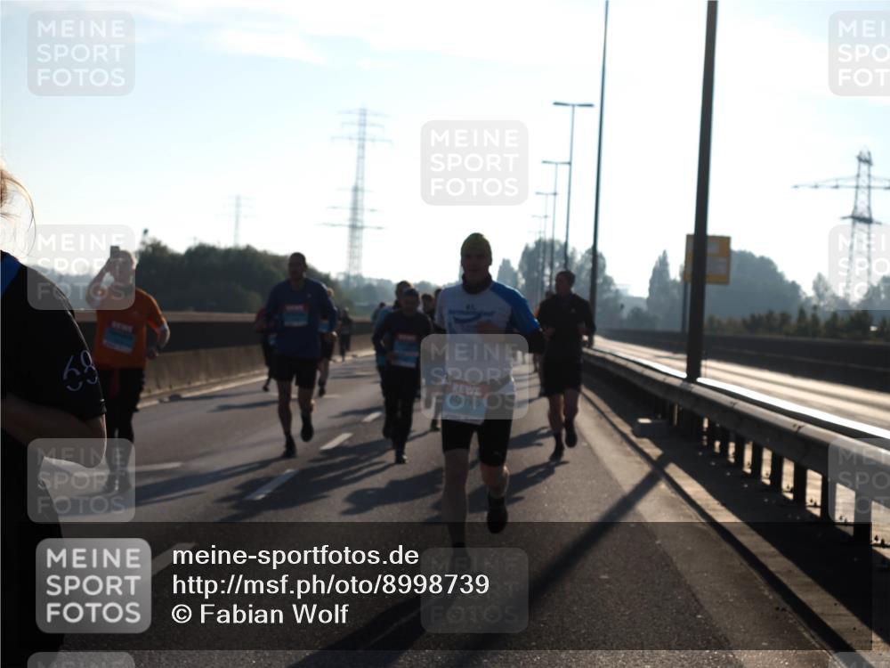 03.10.2025 - Köhlbrandbrückenlauf Fabian Wolf http://msf.ph/oto/8998739 03.10.2025 09:16:09 Position 3 68 meine-sportfotos.de