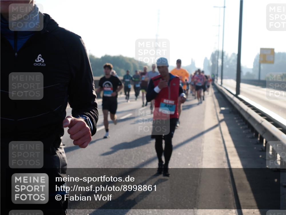 03.10.2025 - Köhlbrandbrückenlauf Fabian Wolf http://msf.ph/oto/8998861 03.10.2025 09:16:15 Position 3 8 meine-sportfotos.de