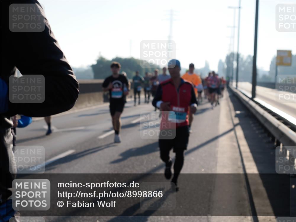 03.10.2025 - Köhlbrandbrückenlauf Fabian Wolf http://msf.ph/oto/8998866 03.10.2025 09:16:15 Position 3  meine-sportfotos.de