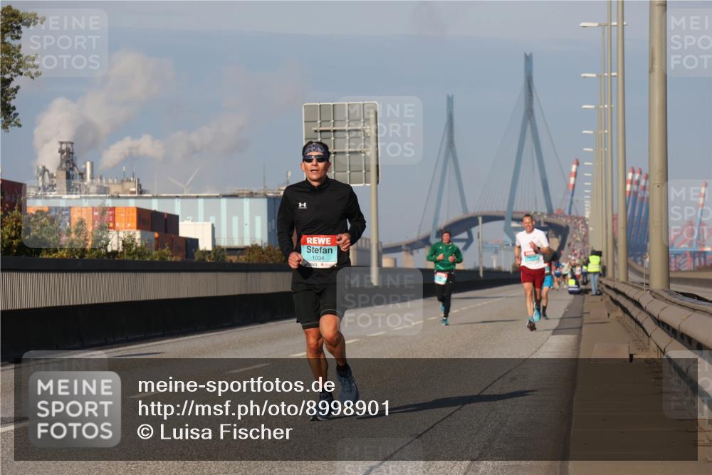03.10.2025 - Köhlbrandbrückenlauf Luisa Fischer http://msf.ph/oto/8998901 03.10.2025 10:40:22 Position 3 1034 meine-sportfotos.de