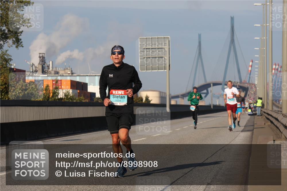 03.10.2025 - Köhlbrandbrückenlauf Luisa Fischer http://msf.ph/oto/8998908 03.10.2025 10:40:22 Position 3 1034 meine-sportfotos.de