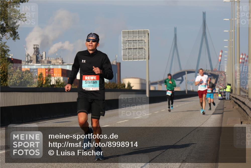 03.10.2025 - Köhlbrandbrückenlauf Luisa Fischer http://msf.ph/oto/8998914 03.10.2025 10:40:23 Position 3 1, 1034 meine-sportfotos.de