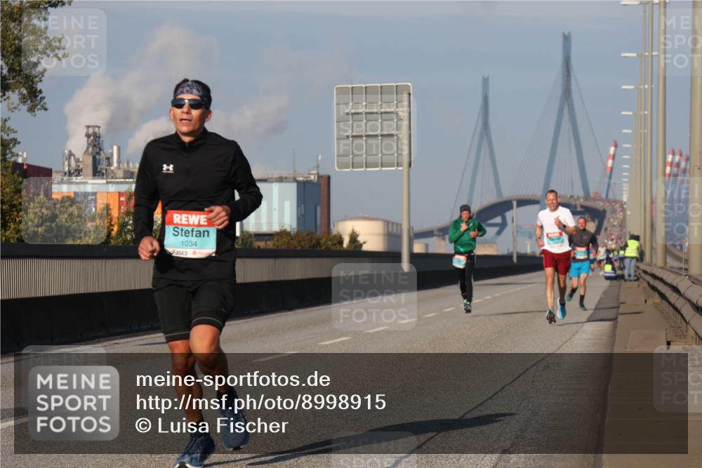 03.10.2025 - Köhlbrandbrückenlauf Luisa Fischer http://msf.ph/oto/8998915 03.10.2025 10:40:23 Position 3 1034 meine-sportfotos.de