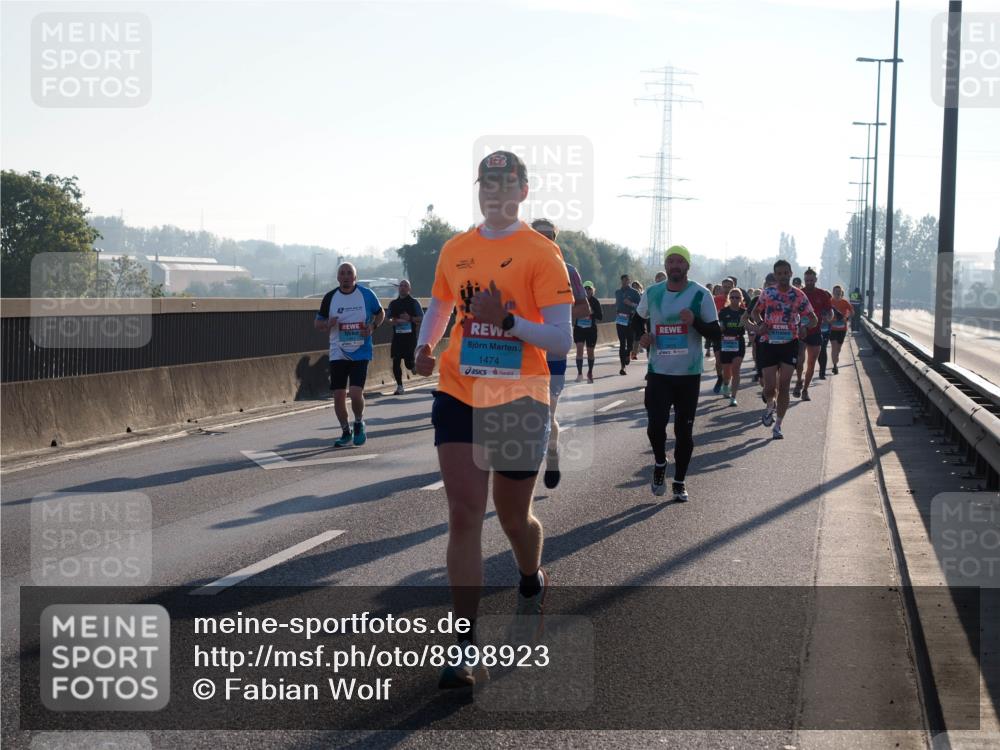 03.10.2025 - Köhlbrandbrückenlauf Fabian Wolf http://msf.ph/oto/8998923 03.10.2025 09:16:18 Position 3 1474 meine-sportfotos.de