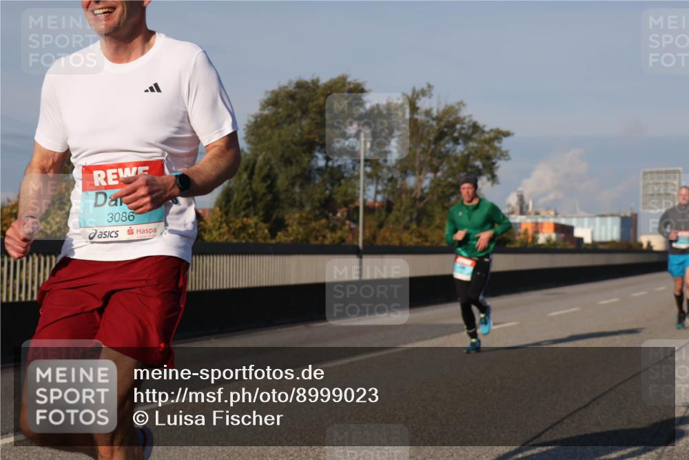 03.10.2025 - Köhlbrandbrückenlauf Luisa Fischer http://msf.ph/oto/8999023 03.10.2025 10:40:33 Position 3 3086 meine-sportfotos.de