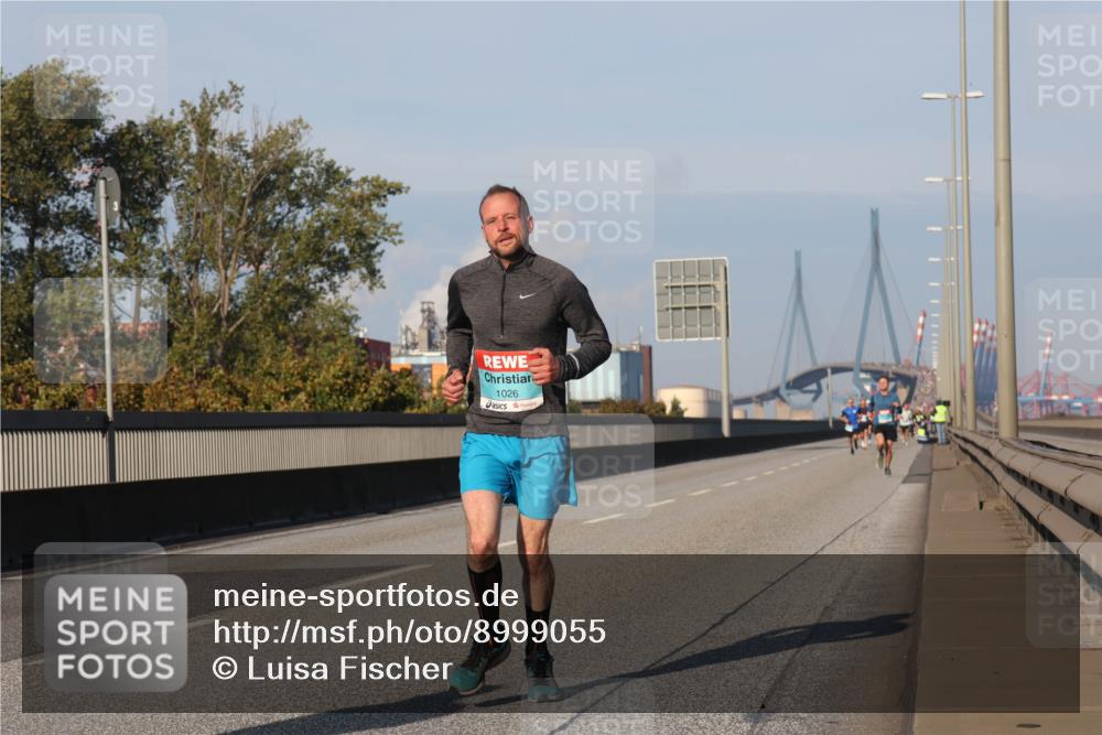 03.10.2025 - Köhlbrandbrückenlauf Luisa Fischer http://msf.ph/oto/8999055 03.10.2025 10:40:35 Position 3 1026 meine-sportfotos.de