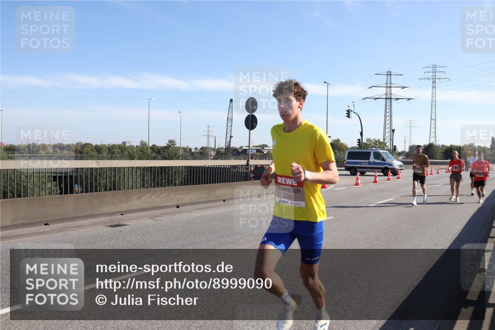 03.10.2025 - Köhlbrandbrückenlauf Julia Fischer http://msf.ph/oto/8999090 03.10.2025 12:10:39 Position 3 6253 meine-sportfotos.de