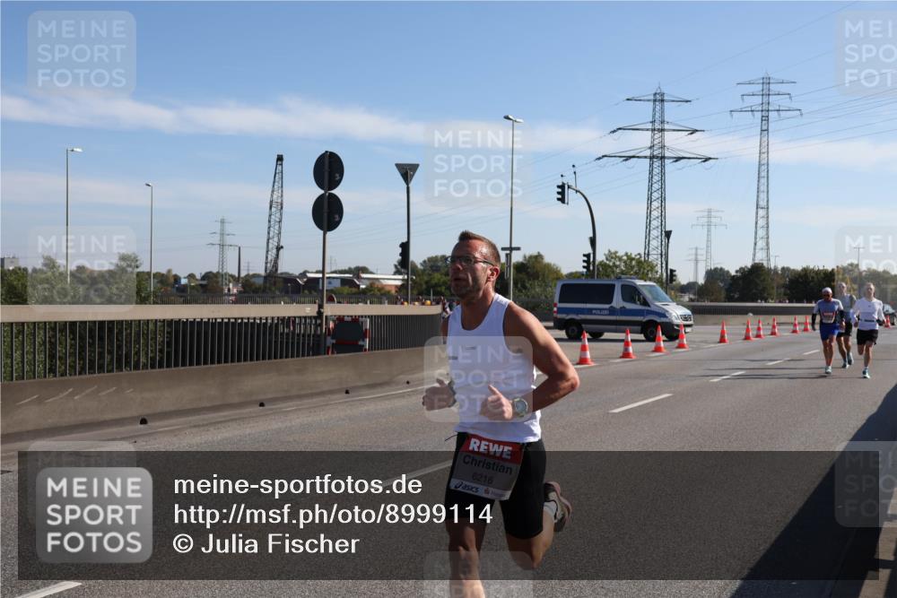 03.10.2025 - Köhlbrandbrückenlauf Julia Fischer http://msf.ph/oto/8999114 03.10.2025 12:10:55 Position 3 6216 meine-sportfotos.de