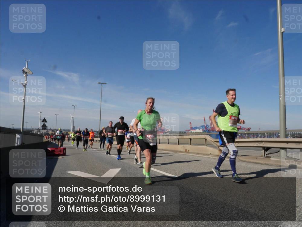 03.10.2025 - Köhlbrandbrückenlauf Matties Gatica Varas http://msf.ph/oto/8999131 03.10.2025 12:51:51 Position 2  meine-sportfotos.de
