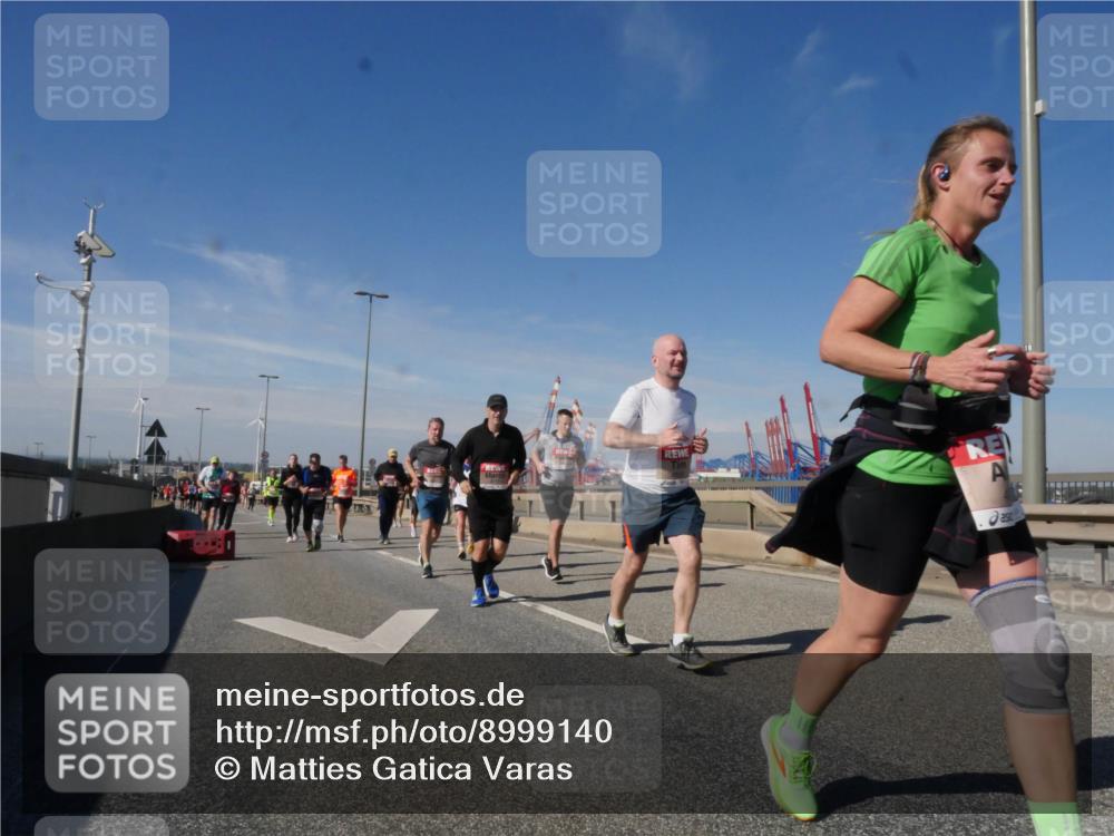 03.10.2025 - Köhlbrandbrückenlauf Matties Gatica Varas http://msf.ph/oto/8999140 03.10.2025 12:51:52 Position 2  meine-sportfotos.de
