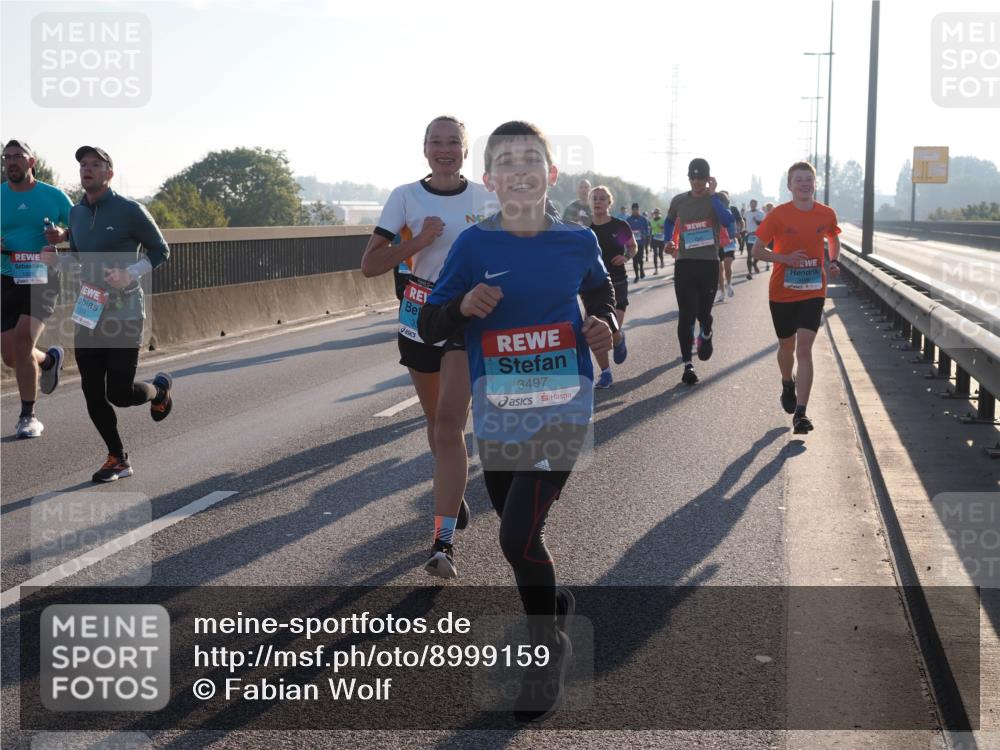 03.10.2025 - Köhlbrandbrückenlauf Fabian Wolf http://msf.ph/oto/8999159 03.10.2025 09:16:28 Position 3 1326, 3497 meine-sportfotos.de