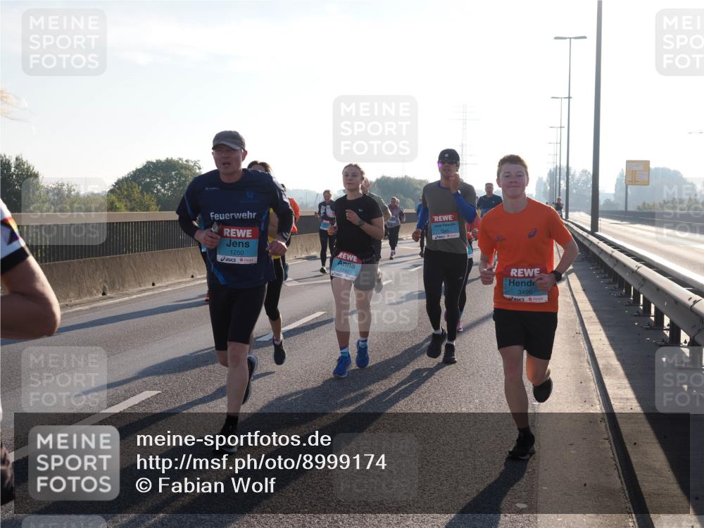 03.10.2025 - Köhlbrandbrückenlauf Fabian Wolf http://msf.ph/oto/8999174 03.10.2025 09:16:30 Position 3 1250, 1242, 1245, 3496 meine-sportfotos.de