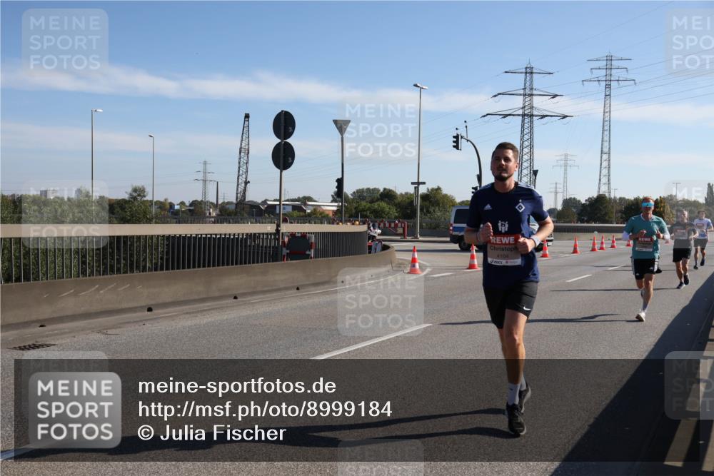 03.10.2025 - Köhlbrandbrückenlauf Julia Fischer http://msf.ph/oto/8999184 03.10.2025 12:11:28 Position 3 4104 meine-sportfotos.de