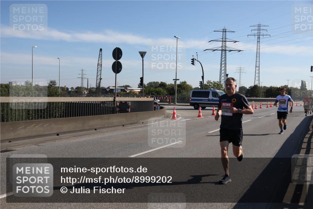 03.10.2025 - Köhlbrandbrückenlauf Julia Fischer http://msf.ph/oto/8999202 03.10.2025 12:11:31 Position 3 5786 meine-sportfotos.de