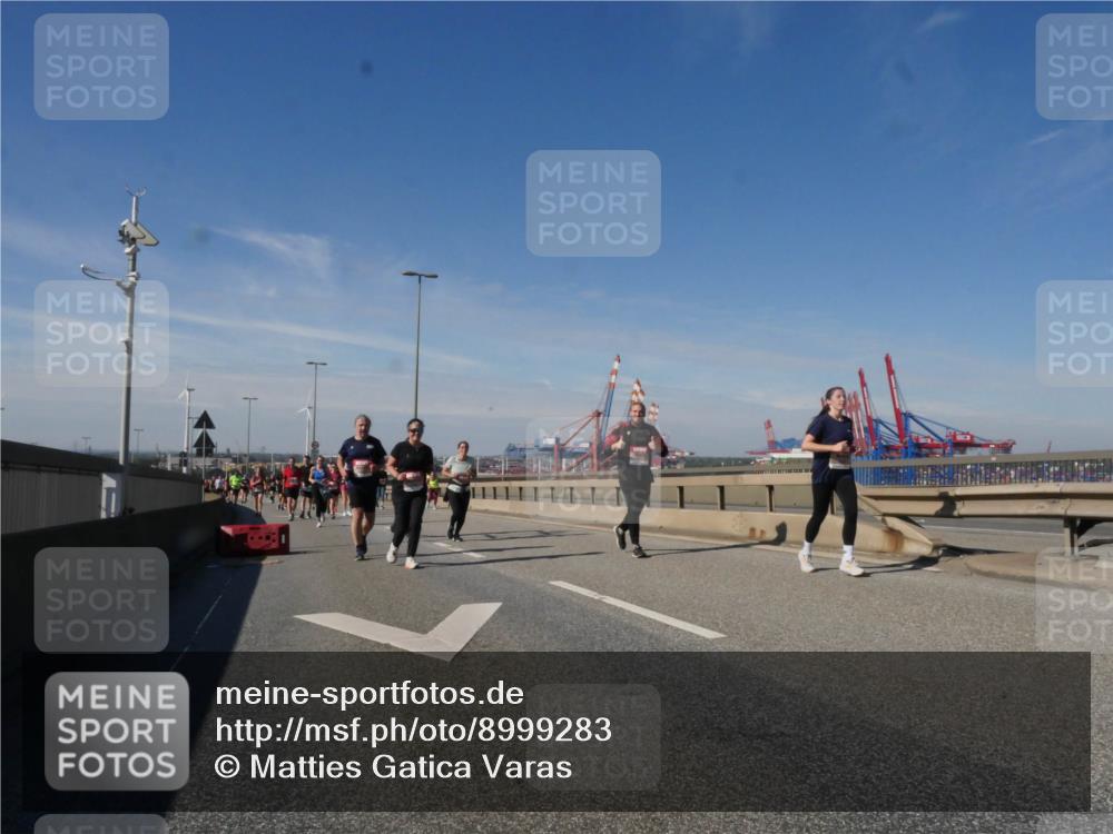 03.10.2025 - Köhlbrandbrückenlauf Matties Gatica Varas http://msf.ph/oto/8999283 03.10.2025 12:52:05 Position 2  meine-sportfotos.de