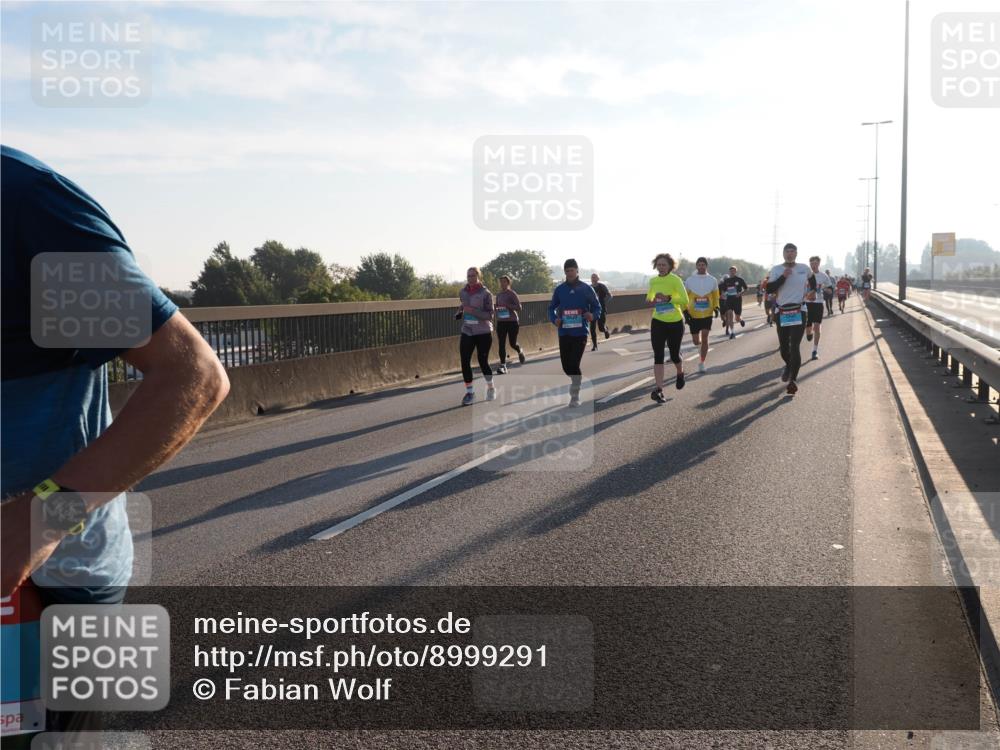 03.10.2025 - Köhlbrandbrückenlauf Fabian Wolf http://msf.ph/oto/8999291 03.10.2025 09:16:35 Position 3 5, 04 meine-sportfotos.de