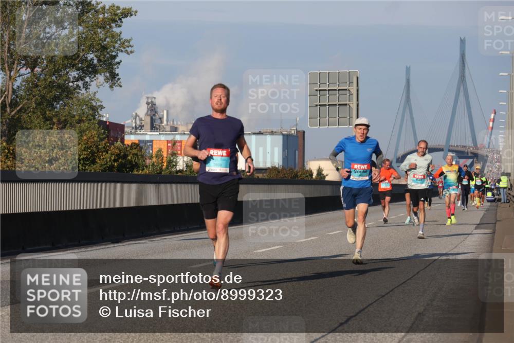 03.10.2025 - Köhlbrandbrückenlauf Luisa Fischer http://msf.ph/oto/8999323 03.10.2025 10:40:57 Position 3  meine-sportfotos.de