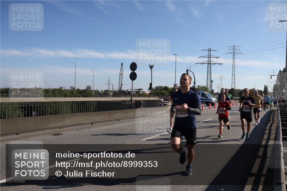 03.10.2025 - Köhlbrandbrückenlauf Julia Fischer http://msf.ph/oto/8999353 03.10.2025 12:12:05 Position 3 4170 meine-sportfotos.de