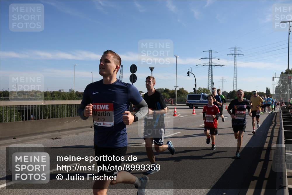03.10.2025 - Köhlbrandbrückenlauf Julia Fischer http://msf.ph/oto/8999359 03.10.2025 12:12:05 Position 3 4170 meine-sportfotos.de