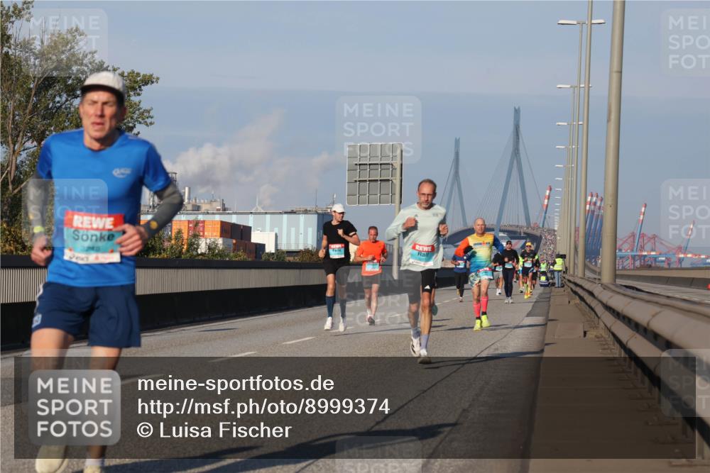 03.10.2025 - Köhlbrandbrückenlauf Luisa Fischer http://msf.ph/oto/8999374 03.10.2025 10:41:01 Position 3  meine-sportfotos.de