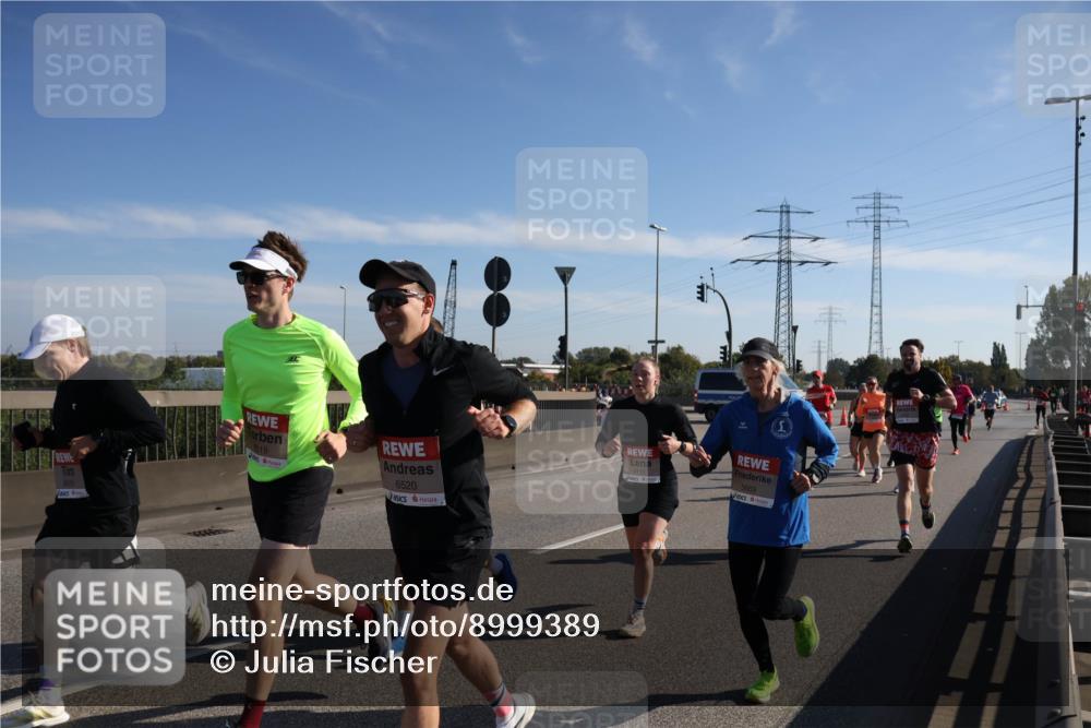 03.10.2025 - Köhlbrandbrückenlauf Julia Fischer http://msf.ph/oto/8999389 03.10.2025 12:12:13 Position 3 6519, 6520, 4111, 5669 meine-sportfotos.de