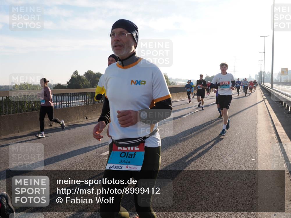 03.10.2025 - Köhlbrandbrückenlauf Fabian Wolf http://msf.ph/oto/8999412 03.10.2025 09:16:38 Position 3 3344 meine-sportfotos.de
